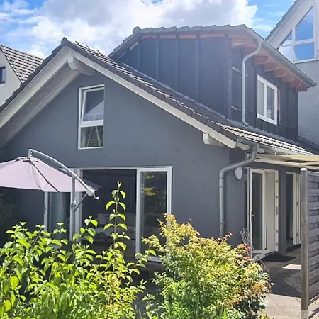 Piti's Gaestehaus, Neben Strasbourg Сasa de vacaciones Kehl